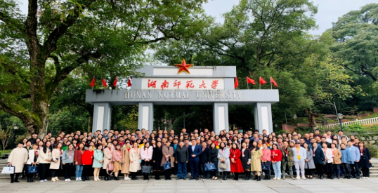 汲取專(zhuān)家智慧，獲得心靈成長(zhǎng)