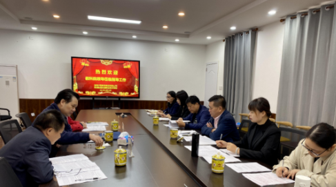 以課題研究為平臺，引領教師專業(yè)成長